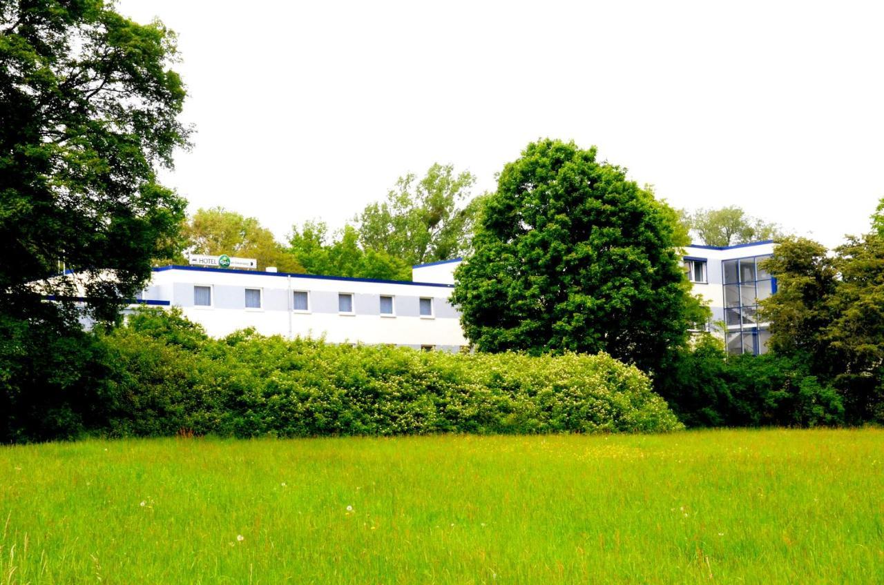 Hotel Am Klieversberg Wolfsburg Exteriör bild