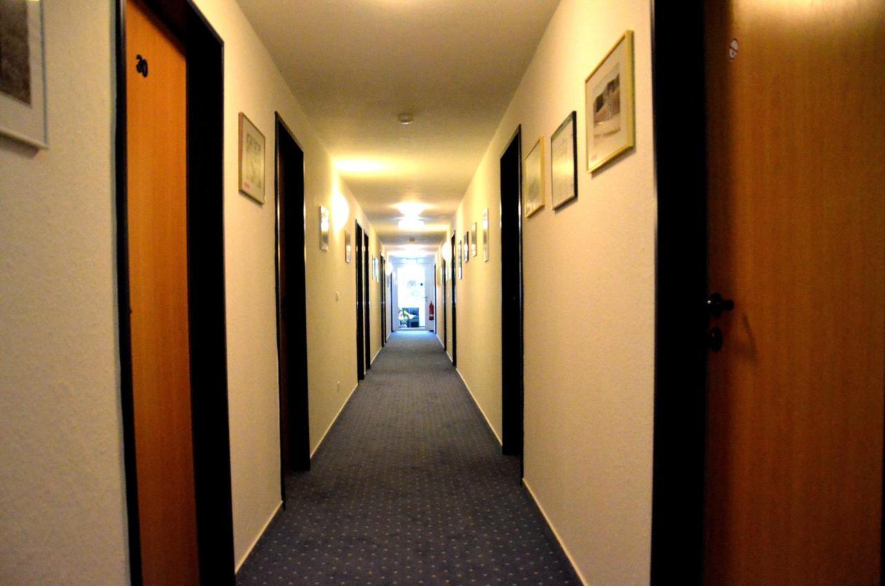 Hotel Am Klieversberg Wolfsburg Exteriör bild