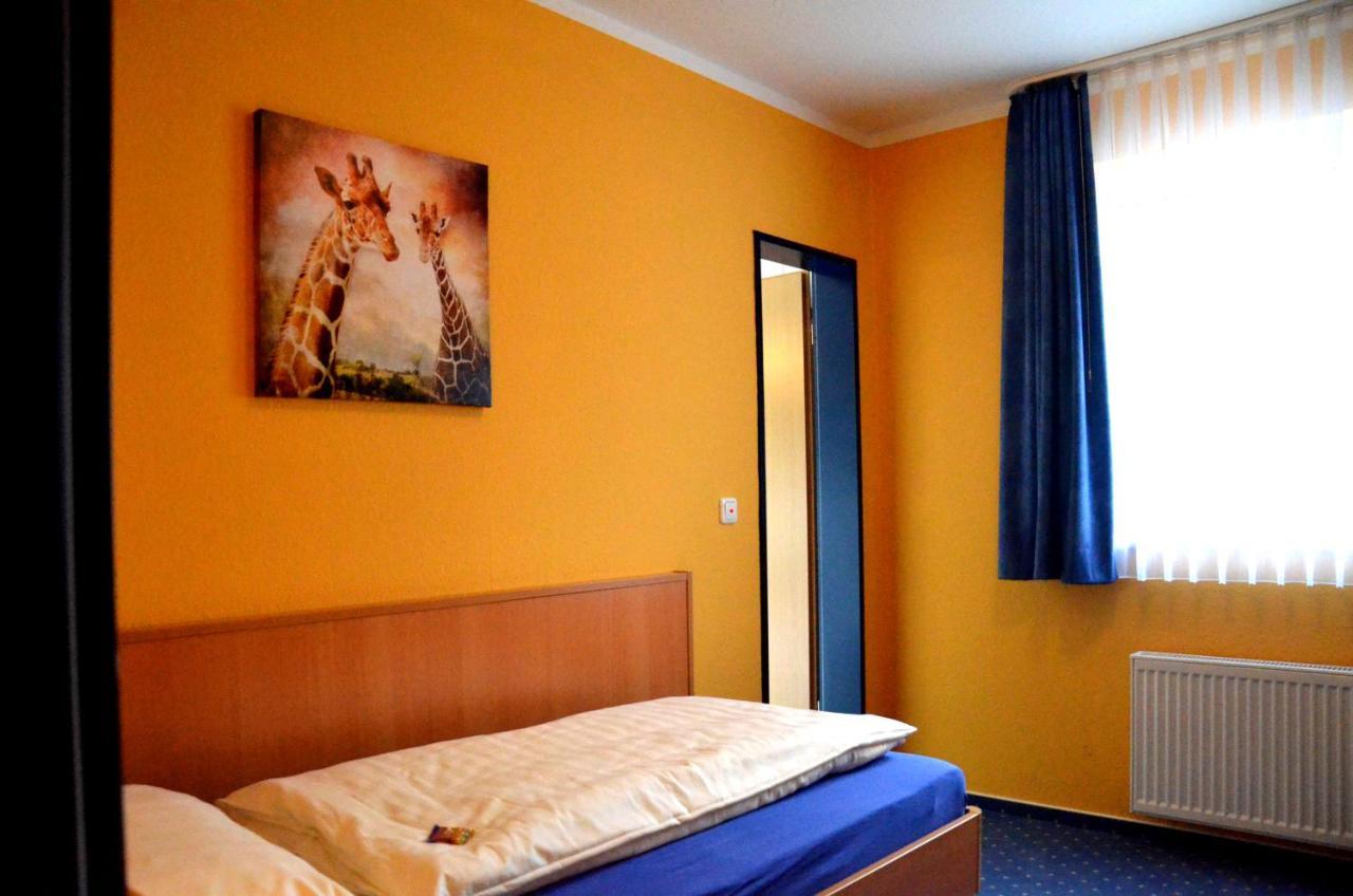 Hotel Am Klieversberg Wolfsburg Exteriör bild